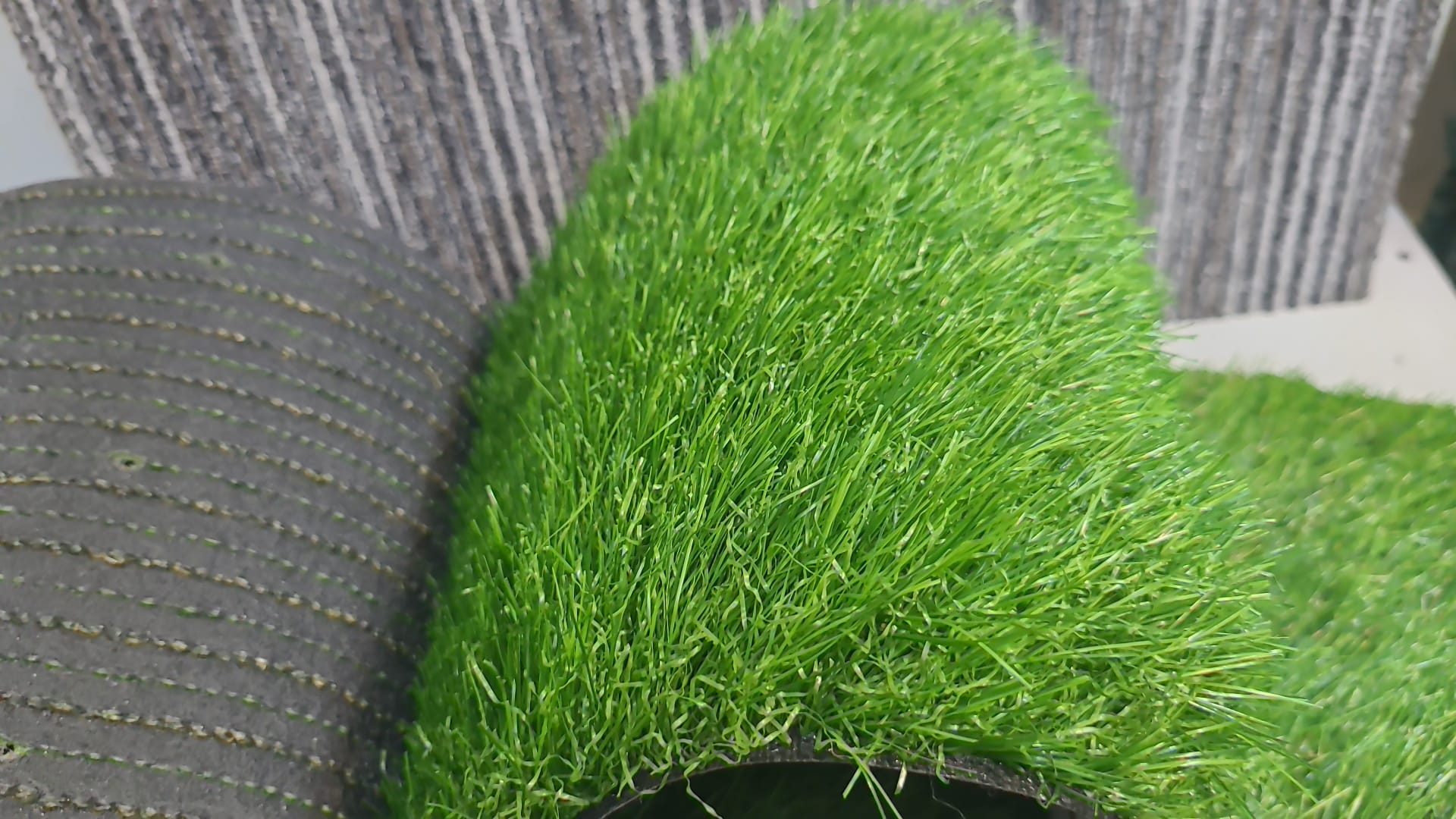 İki Telli Çim Halı Fabrika Üretim